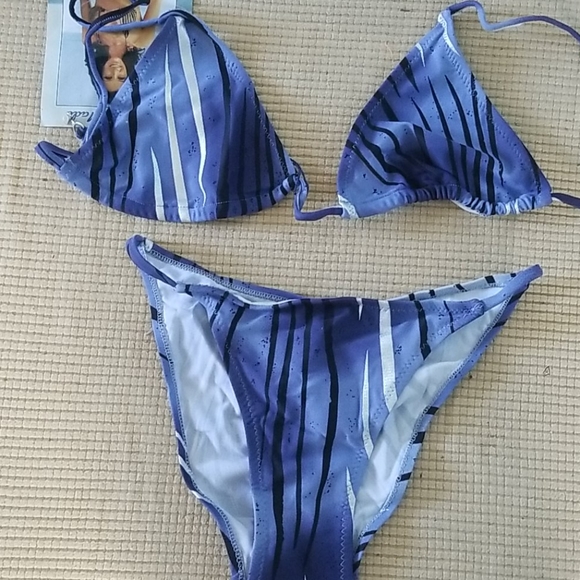 Triangle top Bikini Blue Tiger Stripe Print bikini - Picture 1 of 4